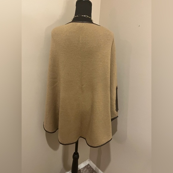 Cremieux Leather Trim  Poncho Sweater Camel Brown Wool Blend, size L - Picture 5 of 8